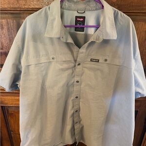 Wrangler Men's Short Sleeve Button-Up Shirt - Gray with Purple Accent